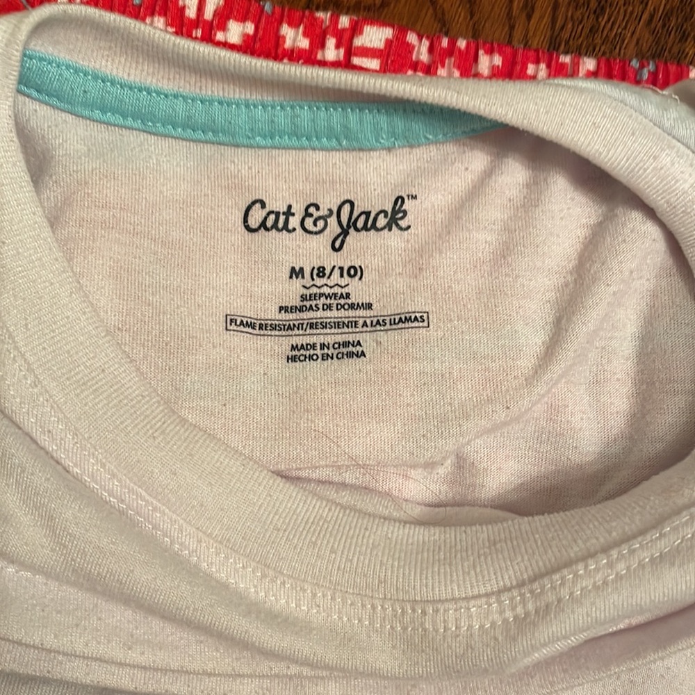 Cat & Jack 8/10 llama winter pj set - Picture 5 of 5